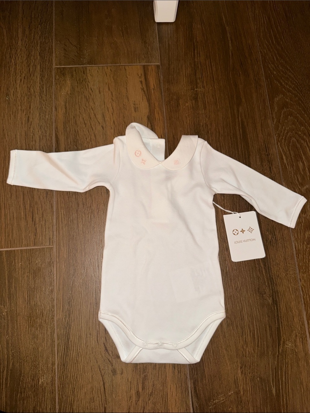 Louis Vuitton Cream Long-Sleeve Baby Bodysuit with Collar